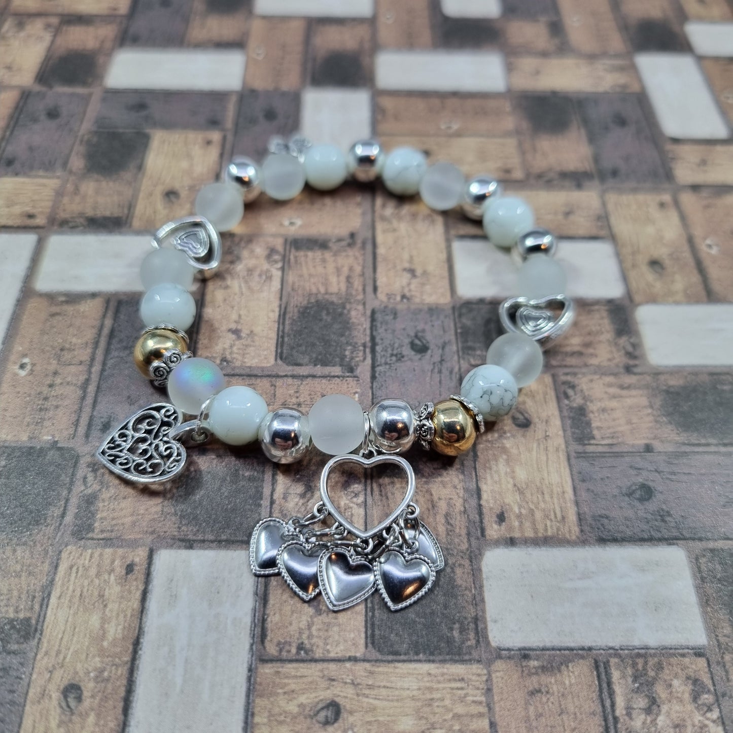 Elegant Hearts Bracelet